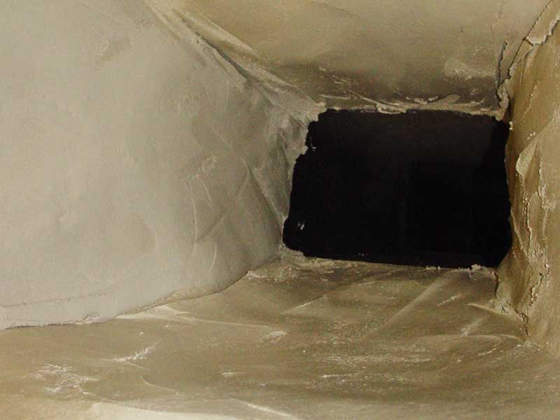 A parged smoke chamber that has no gaps or cracks and allows an easy way up the flue for smoke and fumes